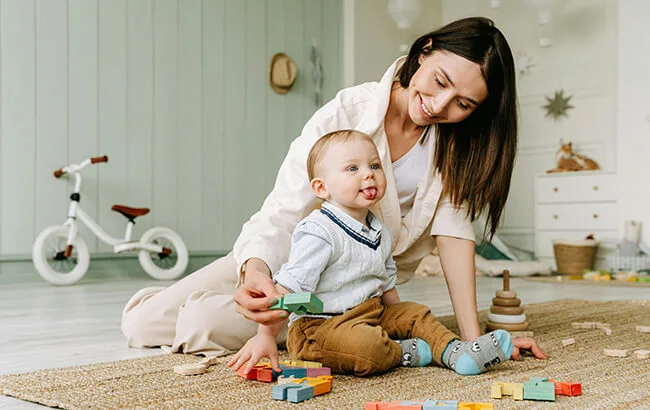 Soyez prudent lorsque vous utilisez des lingettes désinfectantes